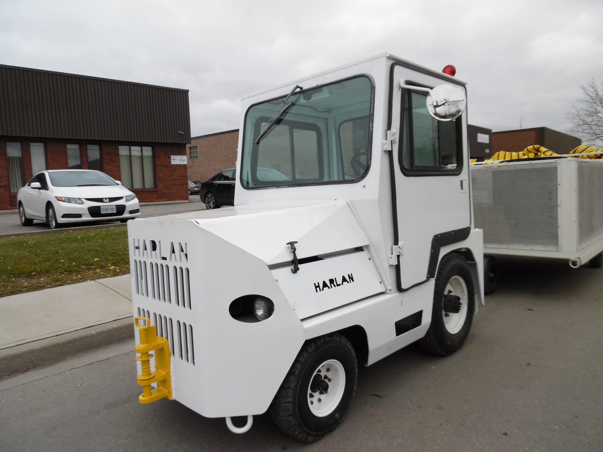 Harlan HTA40G Advanced Aircraft Tug for Ground Handling